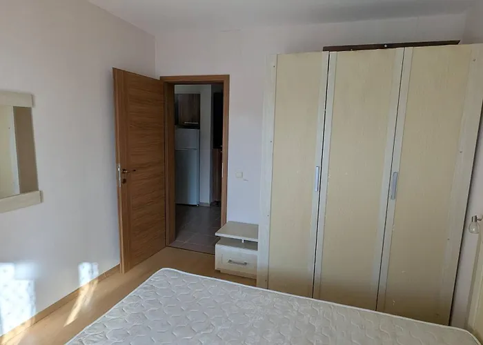 Apartman Bright And Spacious Beachfront With Sea View By Flat Manаger