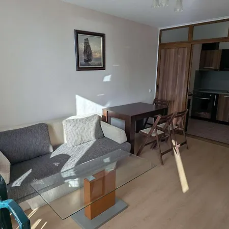 Beachfront 1br In Prestige By Flat Manаger شقة
