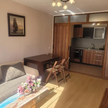 Beachfront 1br In Prestige By Flat Manаger شقة