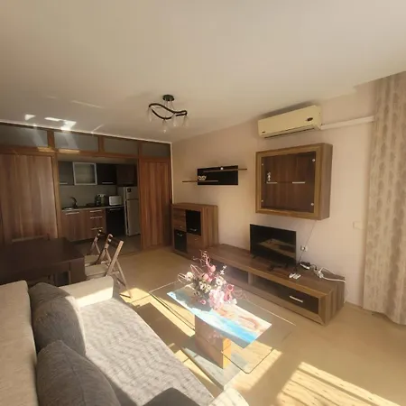 Beachfront 1br In Prestige By Flat Manаger شقة سفيتي فلاس